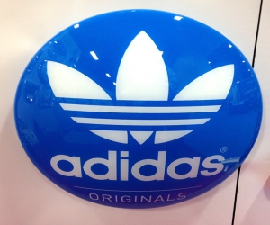 Adidas Acrylic screen light box